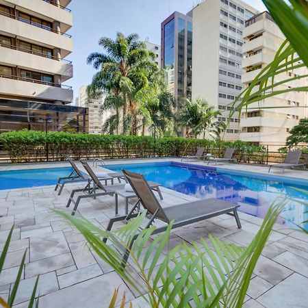 Radisson Sao Paulo Paulista Hotel Eksteriør billede Hotel's pool